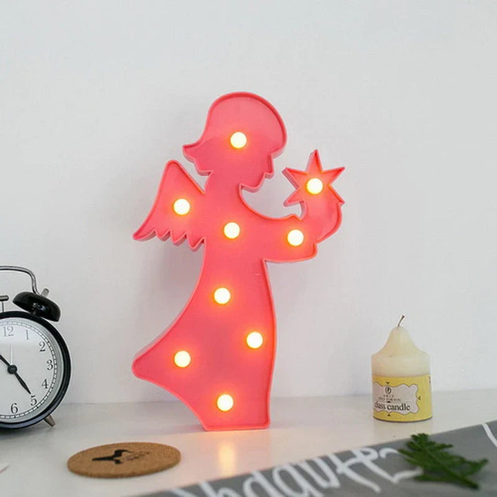 LED natlampe i et unikt design. Skaber tryghed og hygge på børneværelset.