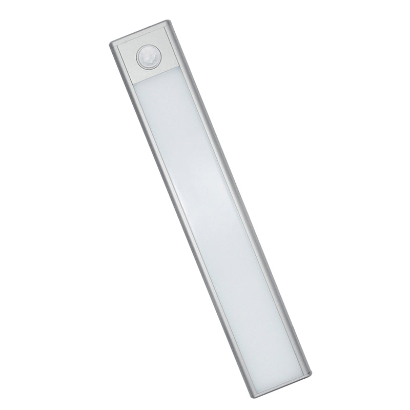 Smart belysning: LED skabslampe med sensor og automatisk tænd/sluk.