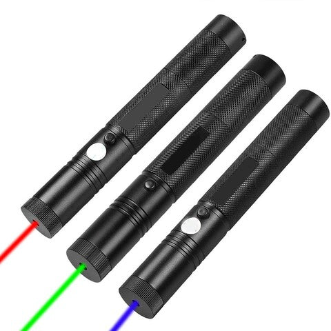 Højtydende laserpointer i aluminiumslegering med justerbar fokus; langtrækkende stråle i rød, grøn, lilla.