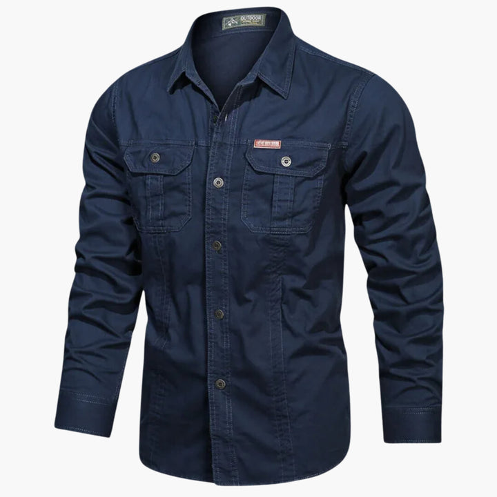 Behagelig mænds knapskjorte, der forener casual stil og moderne herremode. Perfekt til fritid.