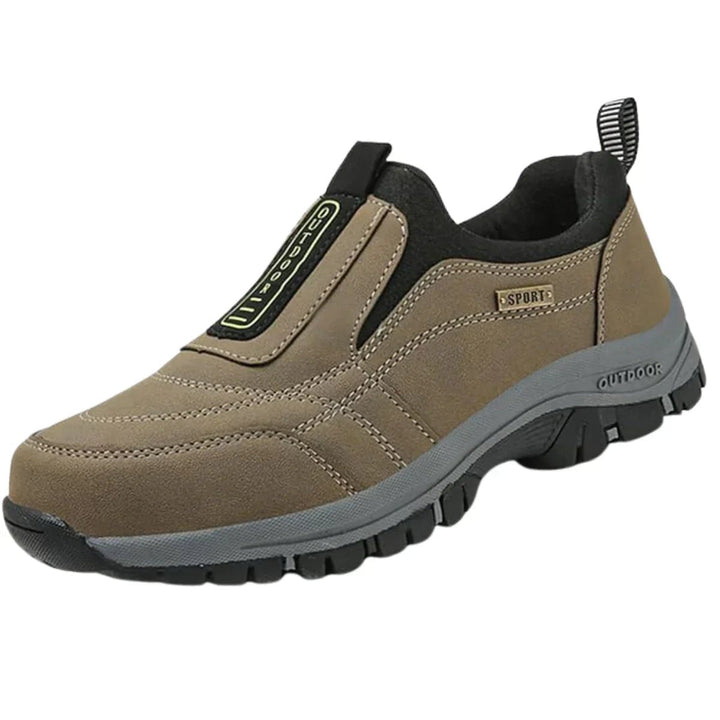 Komfortable mænds slip-on sko med moderne design, ideelle som stilfulde casual herresko.