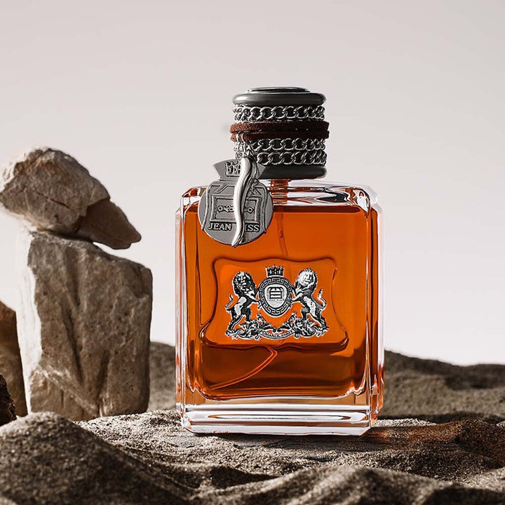 Forførende eau de parfum til mænd, beriget med feromoner for en uimodståelig og langvarig maskulin duft.