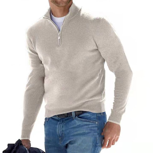 Mænds komfortable striktrøje med V-hals og lynlås. Stilfuld herresweater til casual brug.
