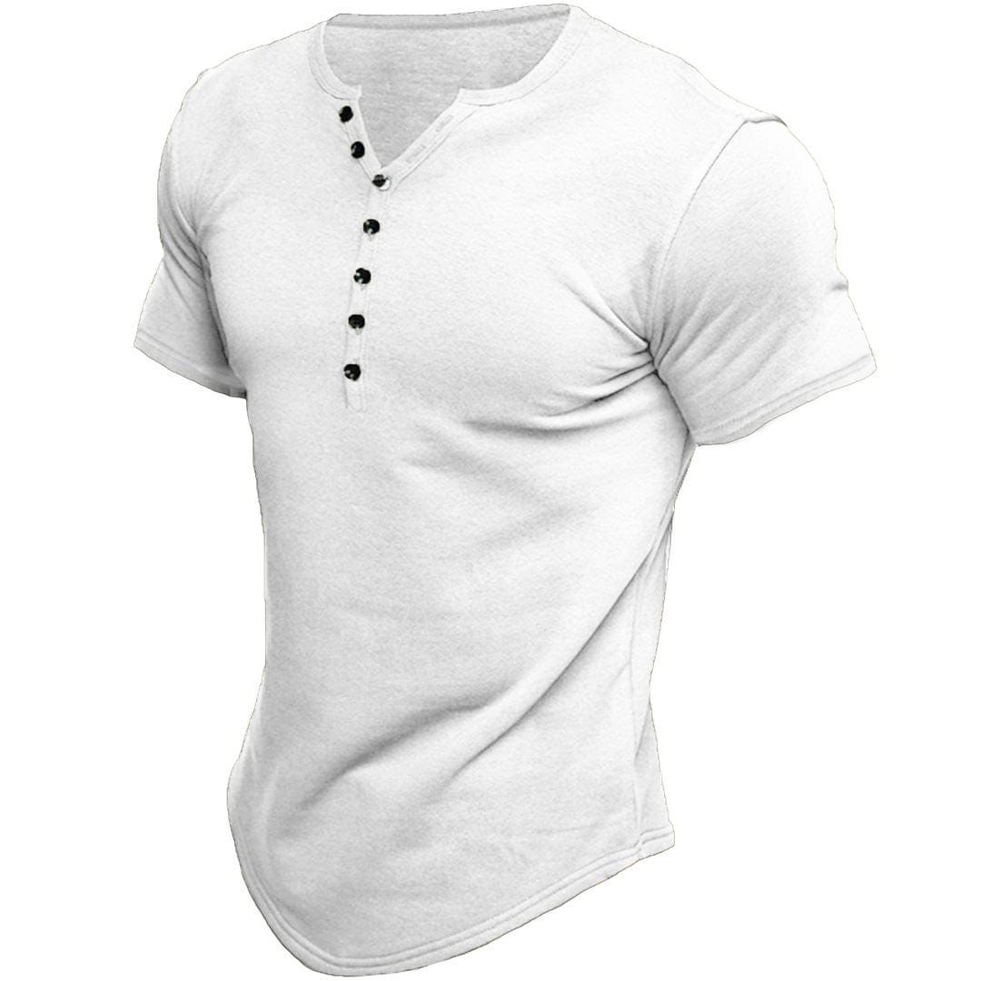 Hvid mænds slim fit T-shirt med smarte knapper, der giver et rent og moderne touch til dit casual outfit.