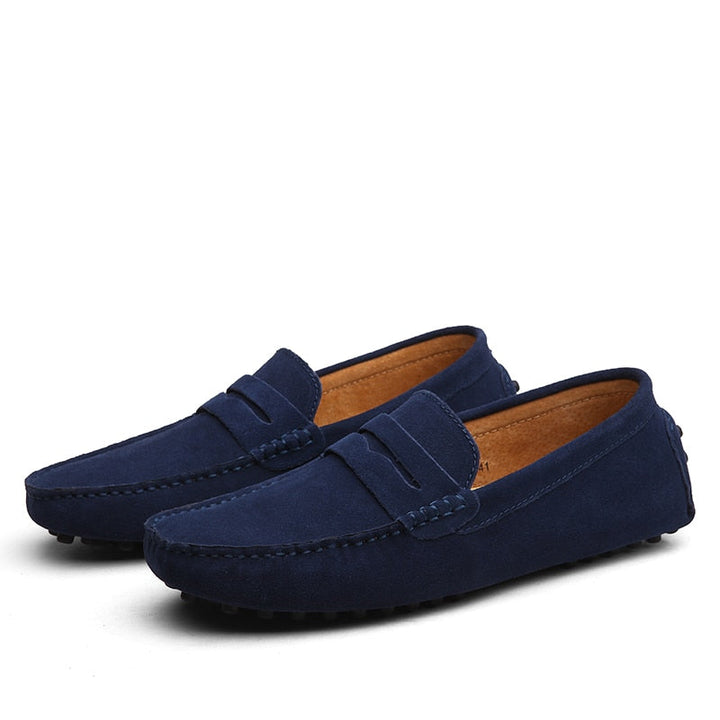 Stilfulde sorte casual loafers til mænd, alsidige til enhver moderne herregarderobe.