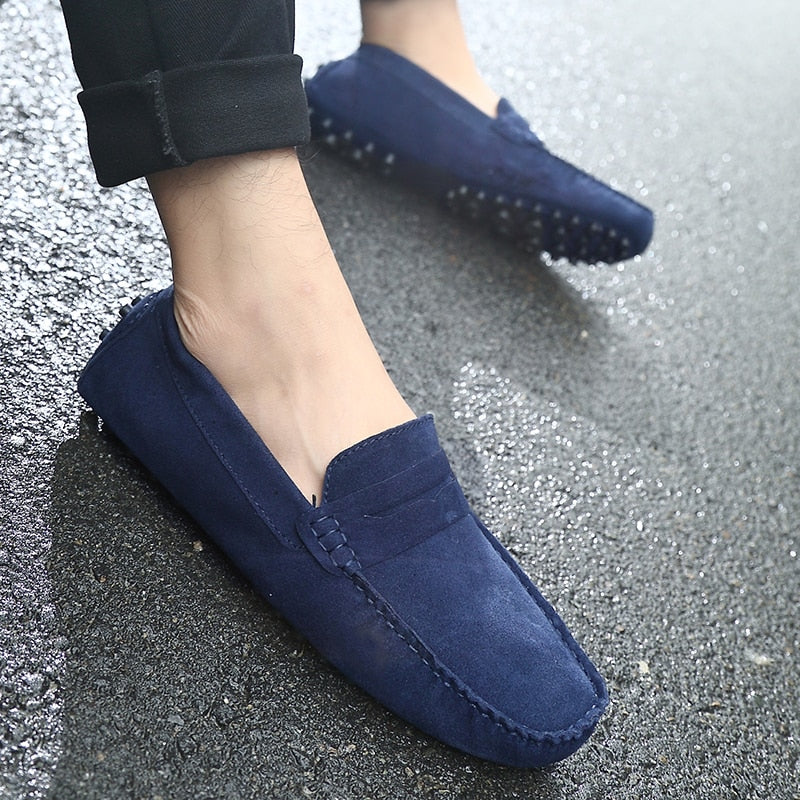 Grå casual loafers til mænd, lette og åndbare, velegnede som fritidssko.