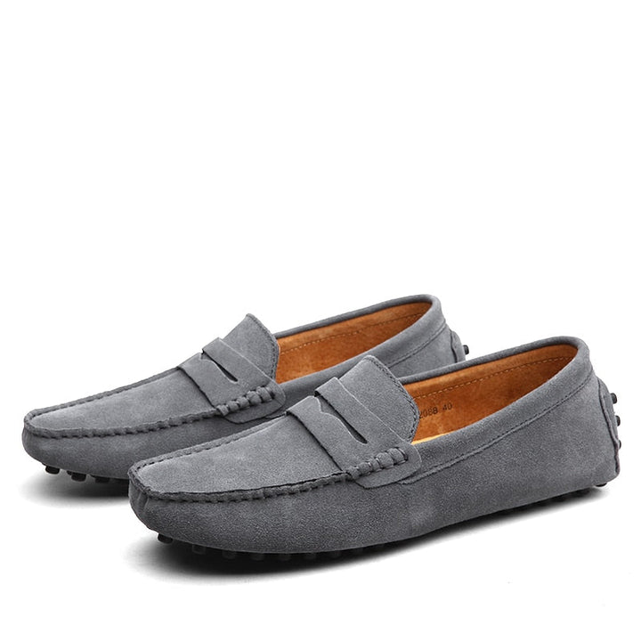 Behagelige brune herre loafers, perfekte som fritidssko og til afslappede sammenkomster.