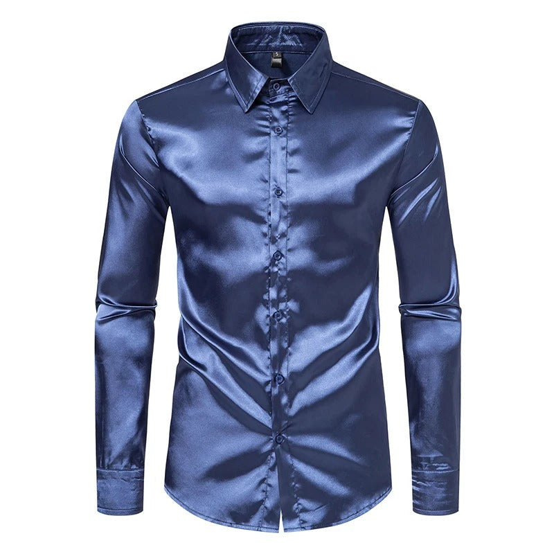 Mænds stilfulde langærmede skjorte i klassisk design, perfekt til både business casual og hverdag.
