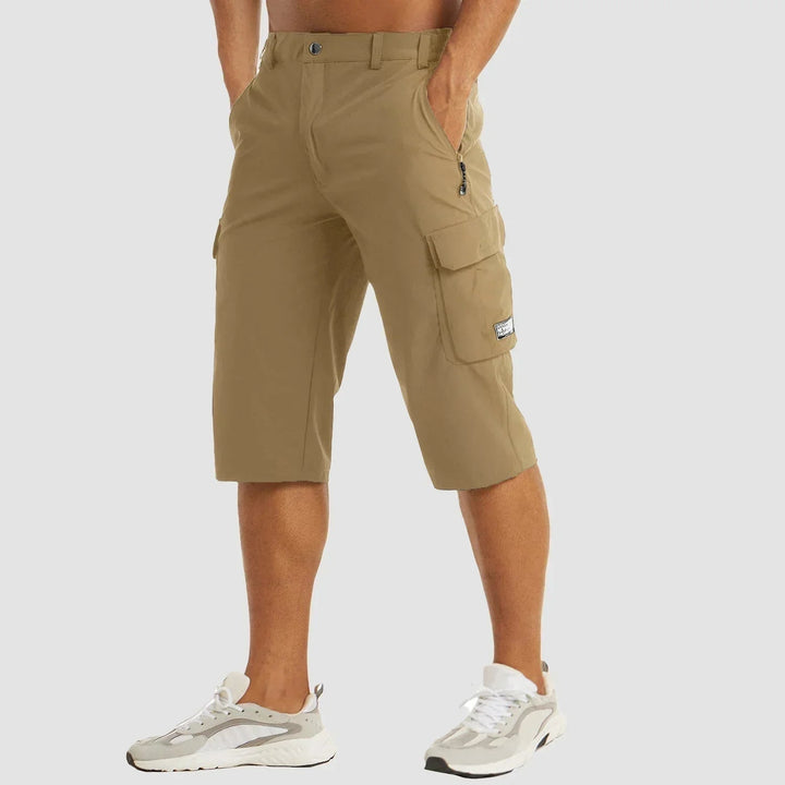 Mænds Theis cargo shorts med stræk i beige, perfekte til sommer, fritid og udendørs aktiviteter.