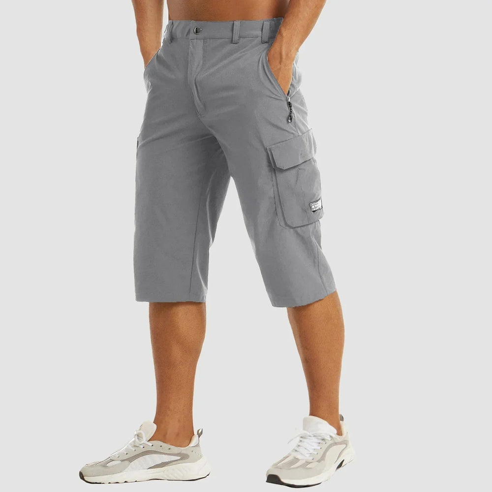 Komfortable herre cargo shorts med strækstof, ideelle til udendørs eventyr, rejser og aktiv hverdag.