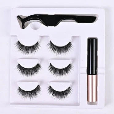 Magnetiske øjenvipper for ekstra volumen, naturligt look, nem at påføre uden lim, glamourøst udseende.