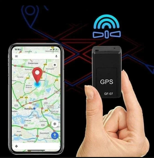 Magnetisk Mini GPS-tracker til biler med sort, diskret design til upåfaldende fastgørelse på køretøjer.