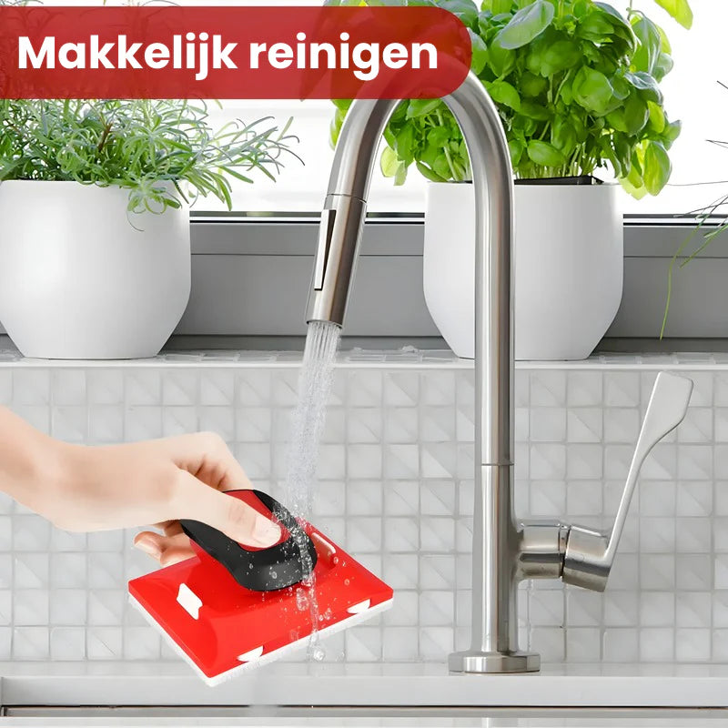 Kantmaler sikrer knivskarpe linjer og præcisionsmaling. Perfekt til væg- og loftskanter for et rent resultat.