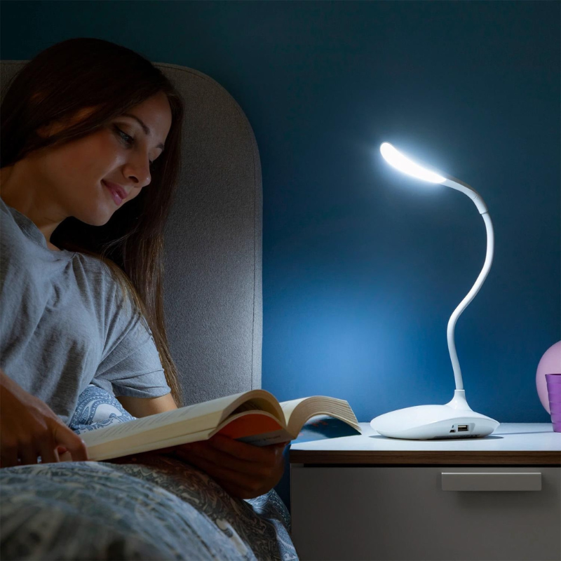 Genopladelig, trådløs LED bordlampe i elegant design. Ideel til fleksibel belysning overalt i hjemmet.