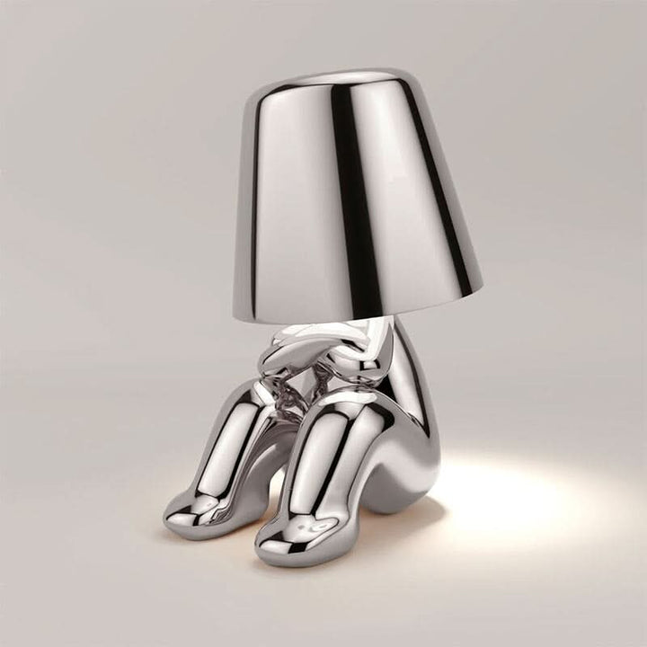 Stilfuld genopladelig LED bordlampe, perfekt til stemningslys. Moderne, trådløs og dæmpbar hjemmebelysning.