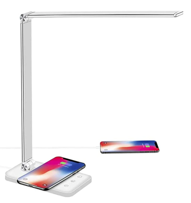 Mørk sort LED-bordlampe med USB-opladningsfunktion og variable lystilstande.