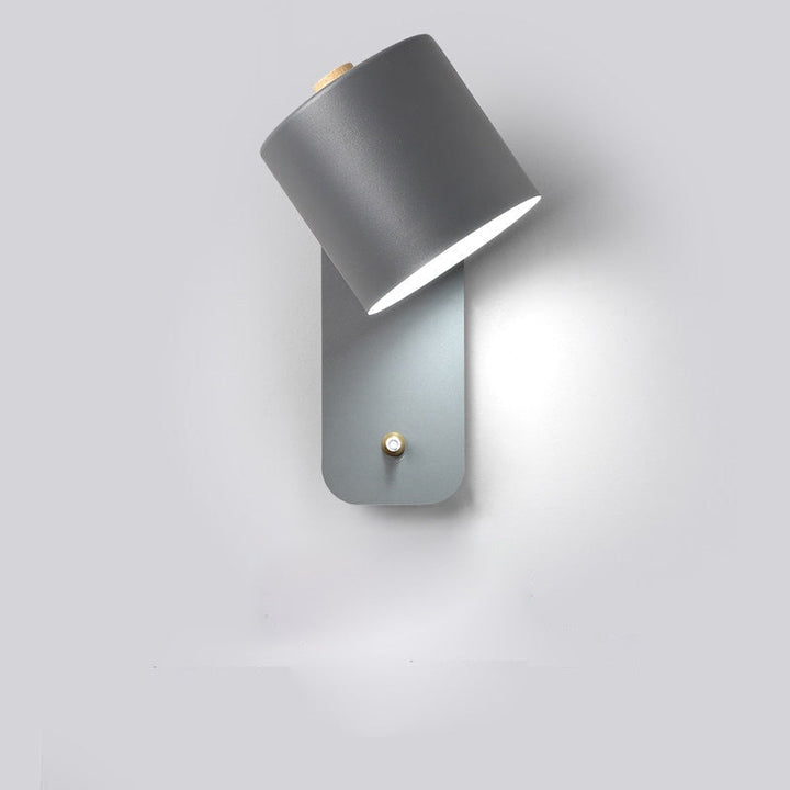 Alsidig LED væglampe. Brug den som arbejdslys, stuebelysning eller elegant ganglys. Moderne design.