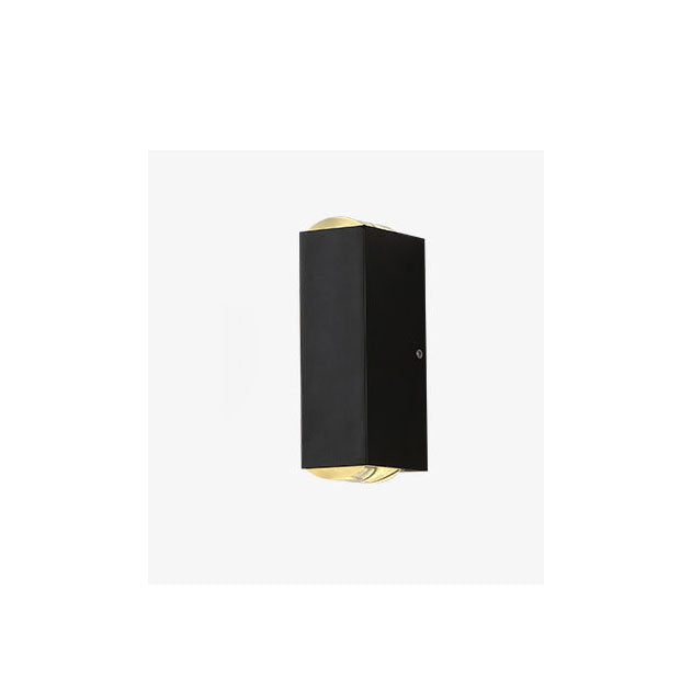 Moderne sort LED-udendørs væglampe, vejrbestandig, rektangulært design, elegant, varmt lys til terrassebelysning.