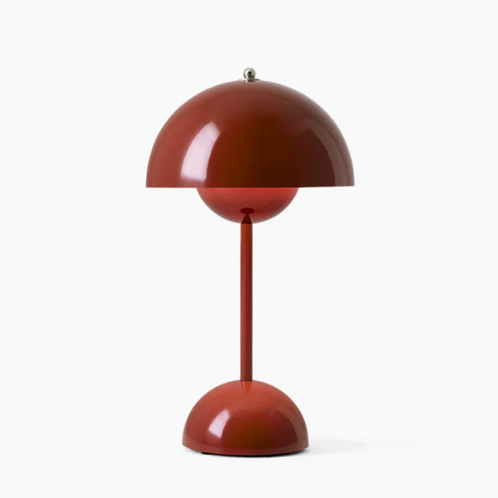 Moderne touch bordlampe med varmt hvidt LED-lys, minimalistisk skandinavisk design og touch-kontrol.