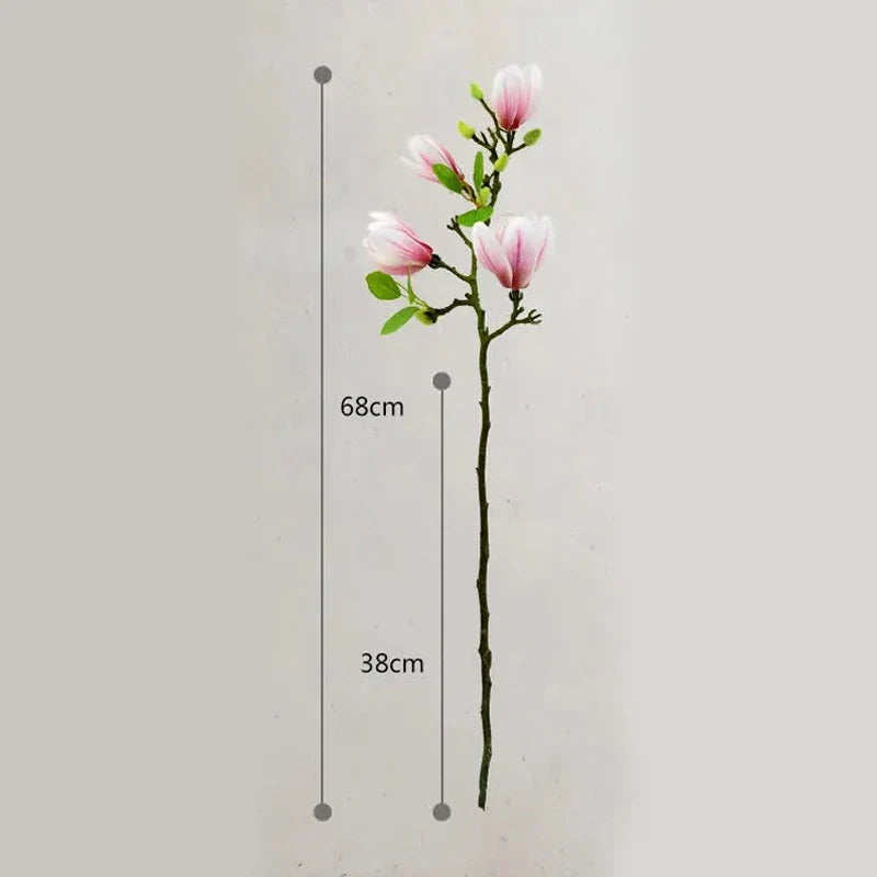 Naturtro kunstige magnoliagrener af silke med detaljerede blomster og blade til dekorative interiører