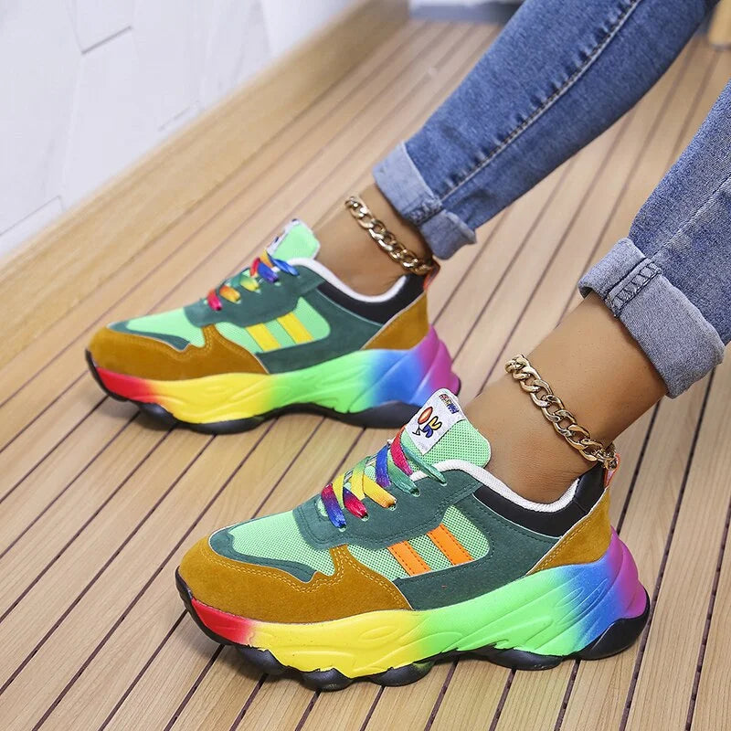 Ortopædiske sneakers i elegant design, åndbare, med polstrede såler, ideelle til komfort og hverdag.