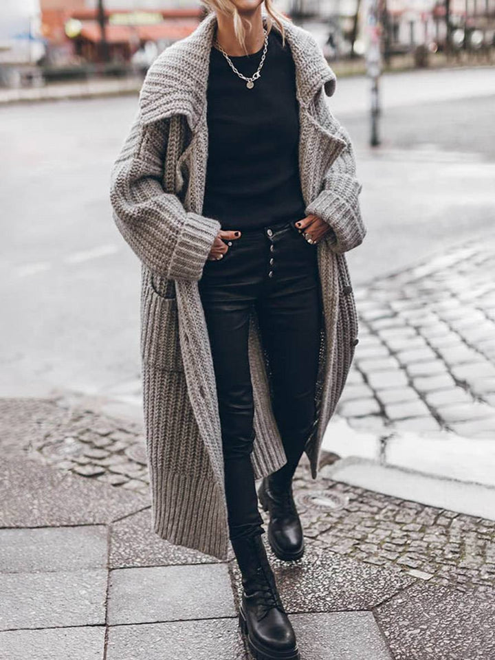 Stilfuld oversized cardigan til kvinder, designet for optimal komfort og en afslappet look.