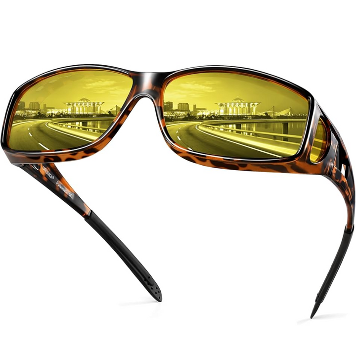 Polariseret natkørebrille, gule glas, sidebillede; reducerer blænding, ideelle til sikker natkørsel.