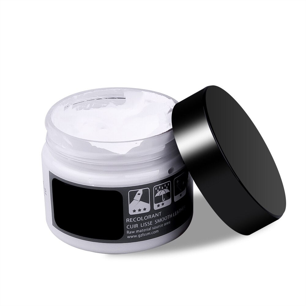 Tekstur af Premium Læderbalsam. Rig creme til læderreparation, dyb pleje og farvegenopretning af læder.