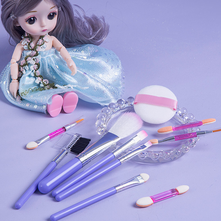 Prinsesse makeupsæt til børn, farverigt med læbestift, øjenskygge og pensel; fremmer kreativ leg.