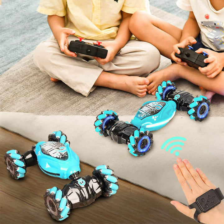 Avanceret fjernstyret stuntbil med innovativ bevægelsessensor, ideel til spændende stunts og 360 rotation.