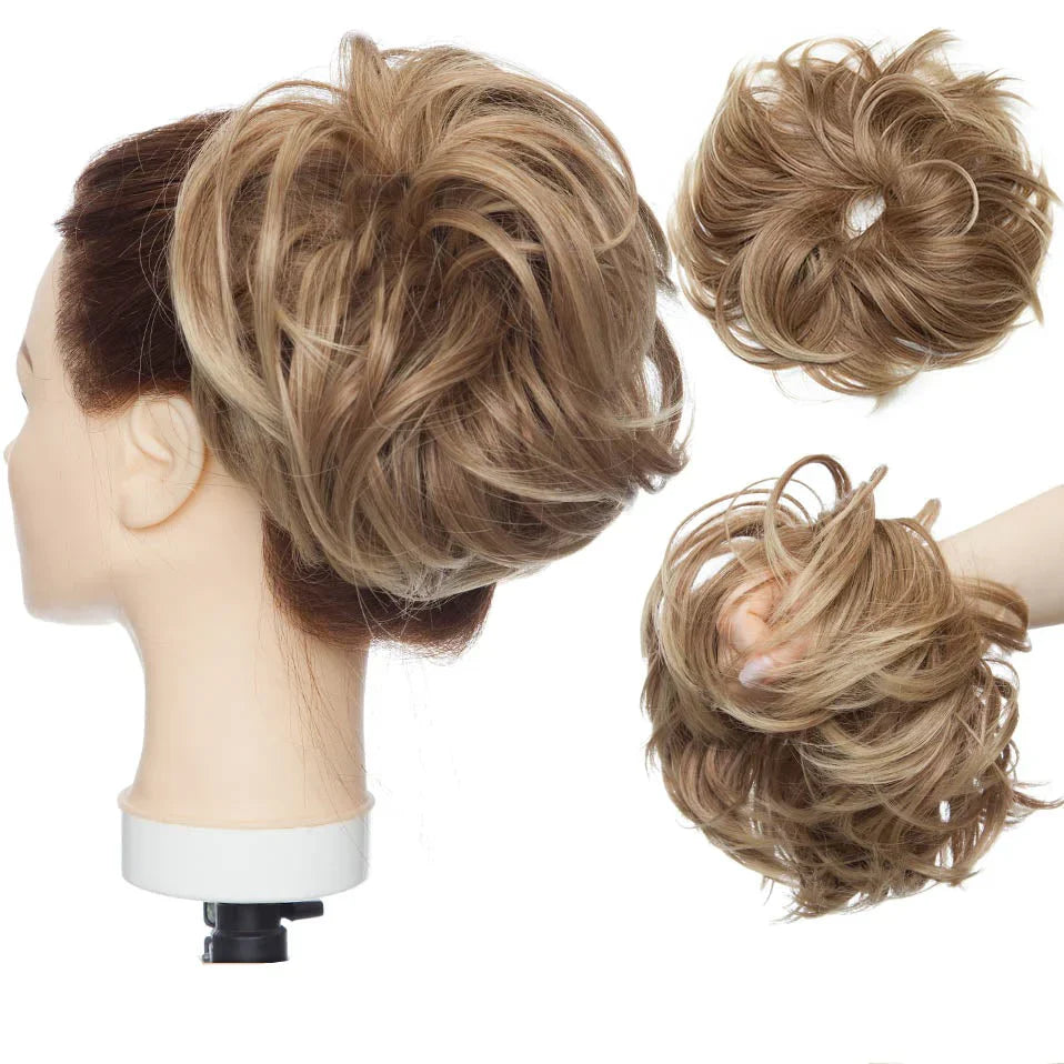 Nem styling med justerbar rommelig haarknot scrunchie. Perfekt til travle kvinder, sølvgrå farve.