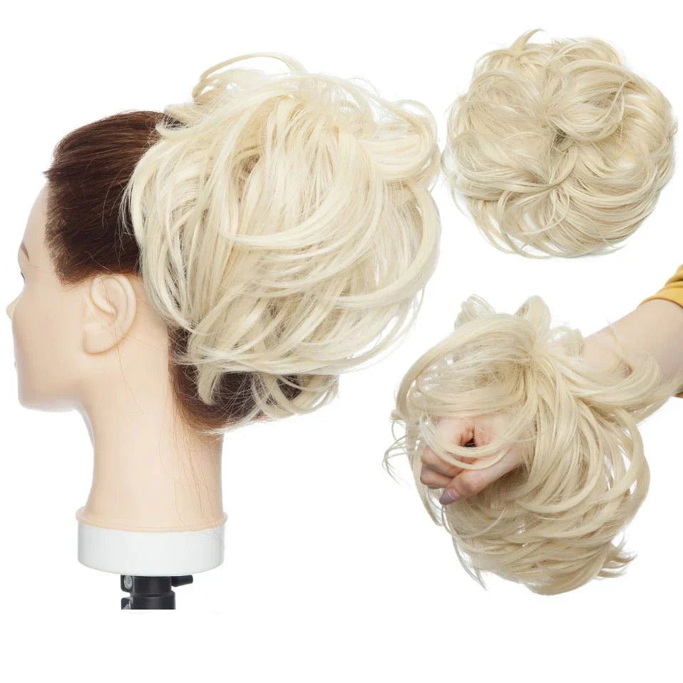 Få en hurtig og elegant rommelig haarknot med denne syntetiske hår scrunchie.
