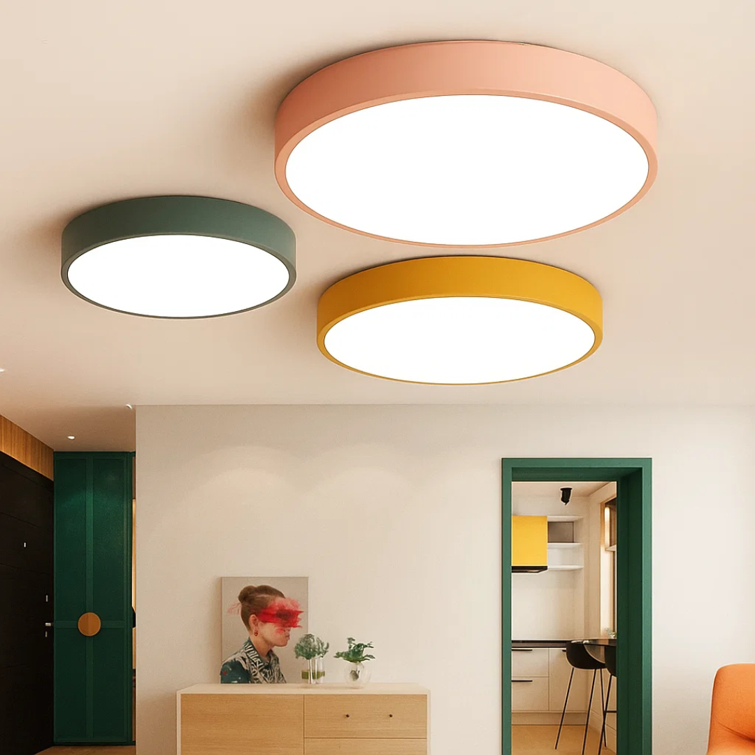 Diskret rund LED-loftslampe til entréen, velkommen gæster med stilfuld og hyggelig belysning.