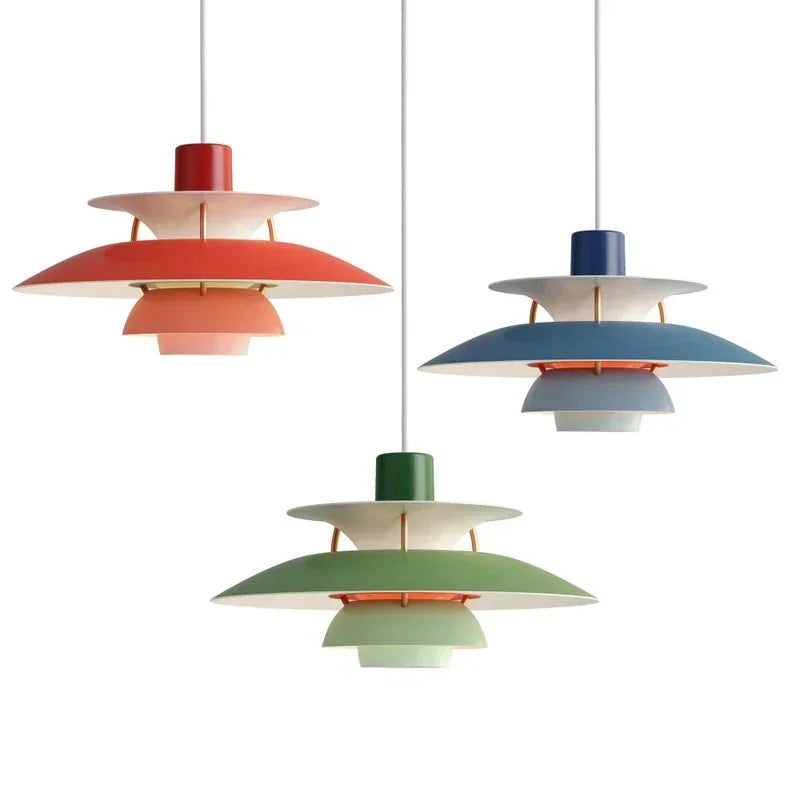 Rund dæmpbar LED-loftlampe i aluminium og akrylglas, elegant design, ideel til belysning i stue og spisestue
