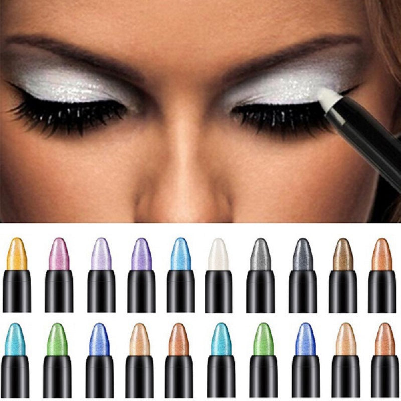 Farverigt sæt med 15 EclipsEyes øjenskyggeblyanter. Ideel makeup til kvinder og langvarig skønhed.