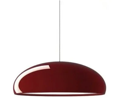 Funklende pendellampe med kaskaderende glasdesign, kromfarvet finish, varmhvidt dæmpbart lys, moderne og elegant.