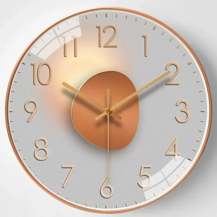 Lydløst SilentTime vægur i enkelt design, ideelt for rolig tidsvisning i ethvert rum.