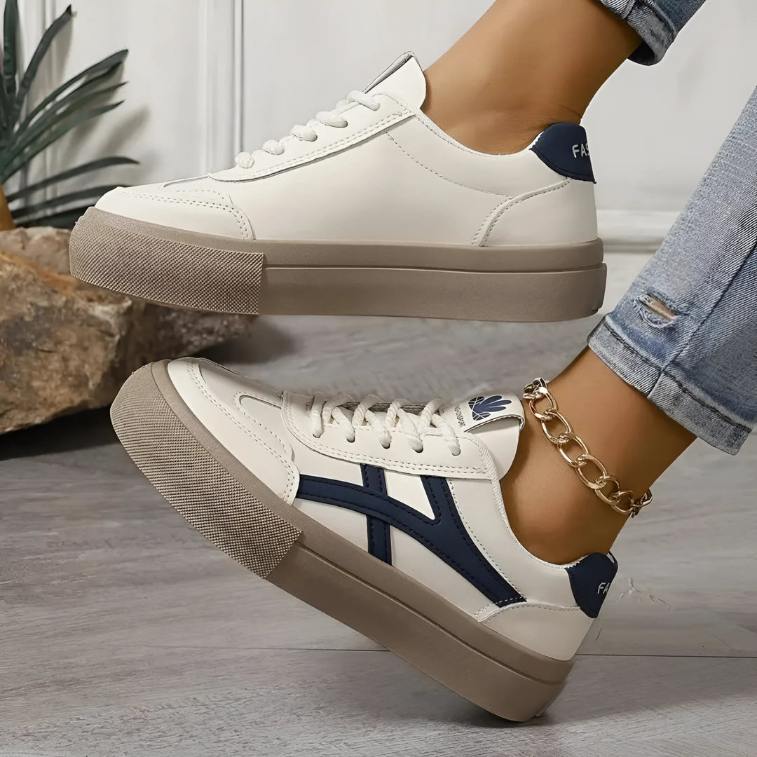 Sporty ortopædiske sneakers til kvinder i blå, komfortable og alsidige, ideelle til hverdag og sport