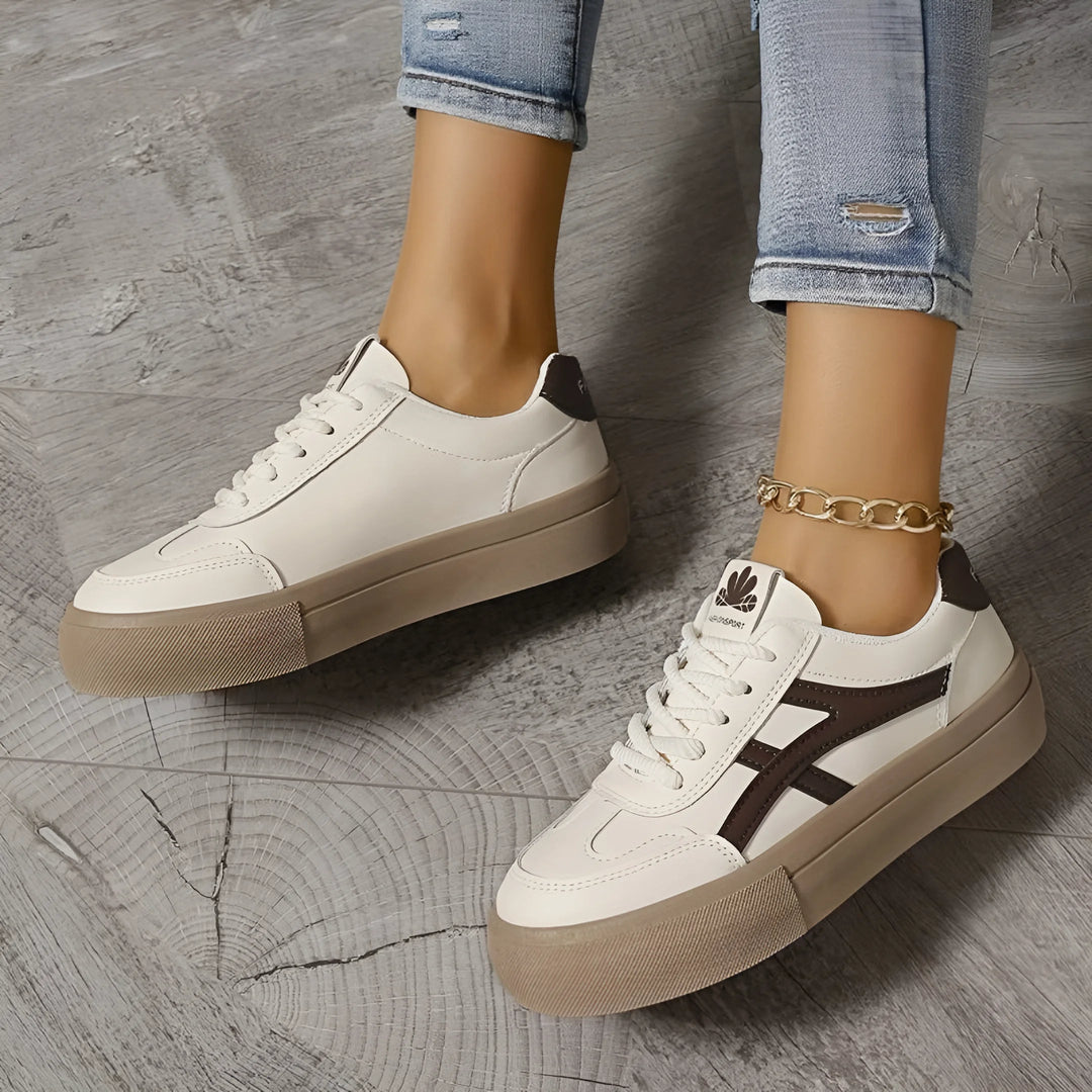 Sporty ortopædiske sneakers til kvinder i blå, komfortable og alsidige, ideelle til hverdag og sport