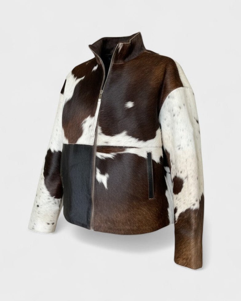 Elegant mønstret printjakke til damer. Alsidig forårs- og efterårsjakke. Fremhæver din stil.