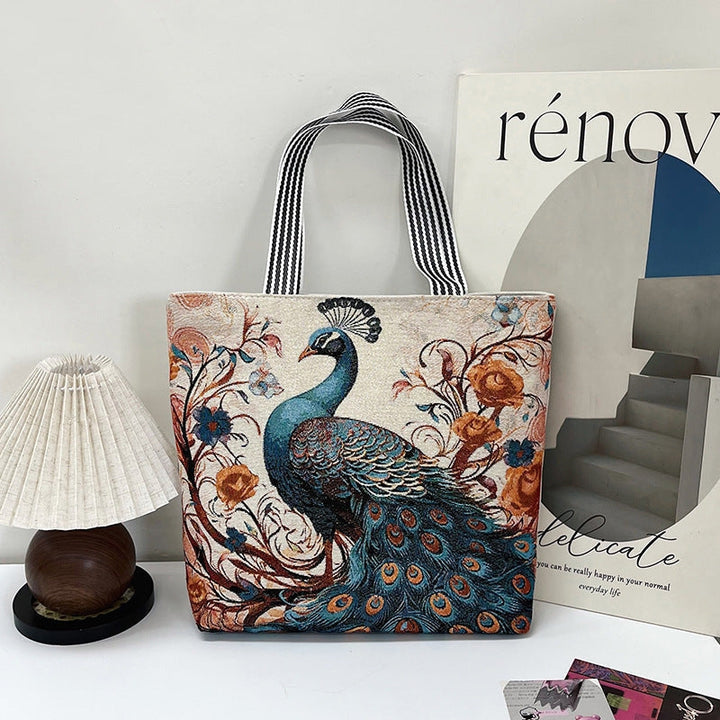 Rummelig tote taske til damer, med plads til alt. Praktisk hverdagstaske med broderi.