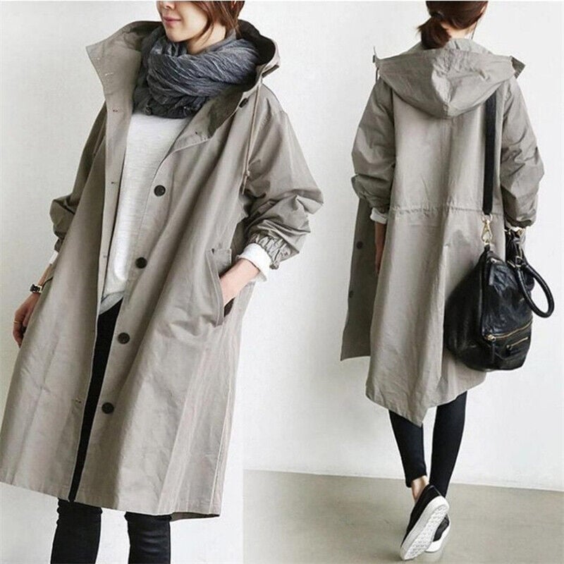 Tør og chic: Dame vandafvisende regn trenchcoat med hætte. Den ultimative efterårsjakke.