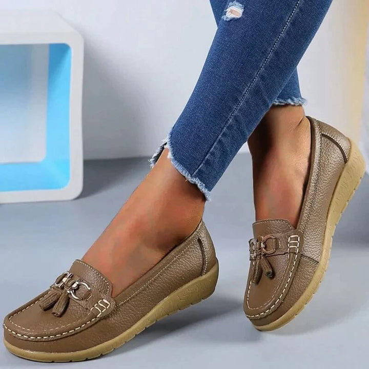 Komfortable ortopædiske sko til kvinder. Stilfulde loafers, perfekte til en aktiv hverdag og sommersæson.