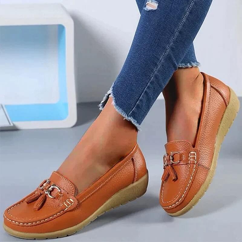 Stilfulde slip-on loafers til damer, med ortopædisk støtte for langvarig komfort og elegance.