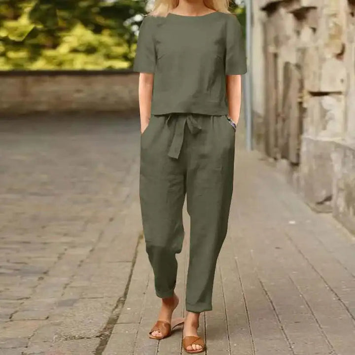 Moderne kvinde jumpsuit sæt, stilfuldt og elegant, et alsidigt valg for enhver festlig lejlighed.