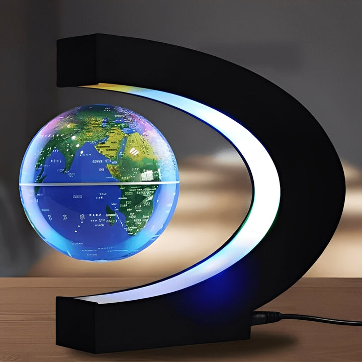 Svævende globus med farverigt LED-lys. Perfekt som unik borddekoration til kontor eller hjem.