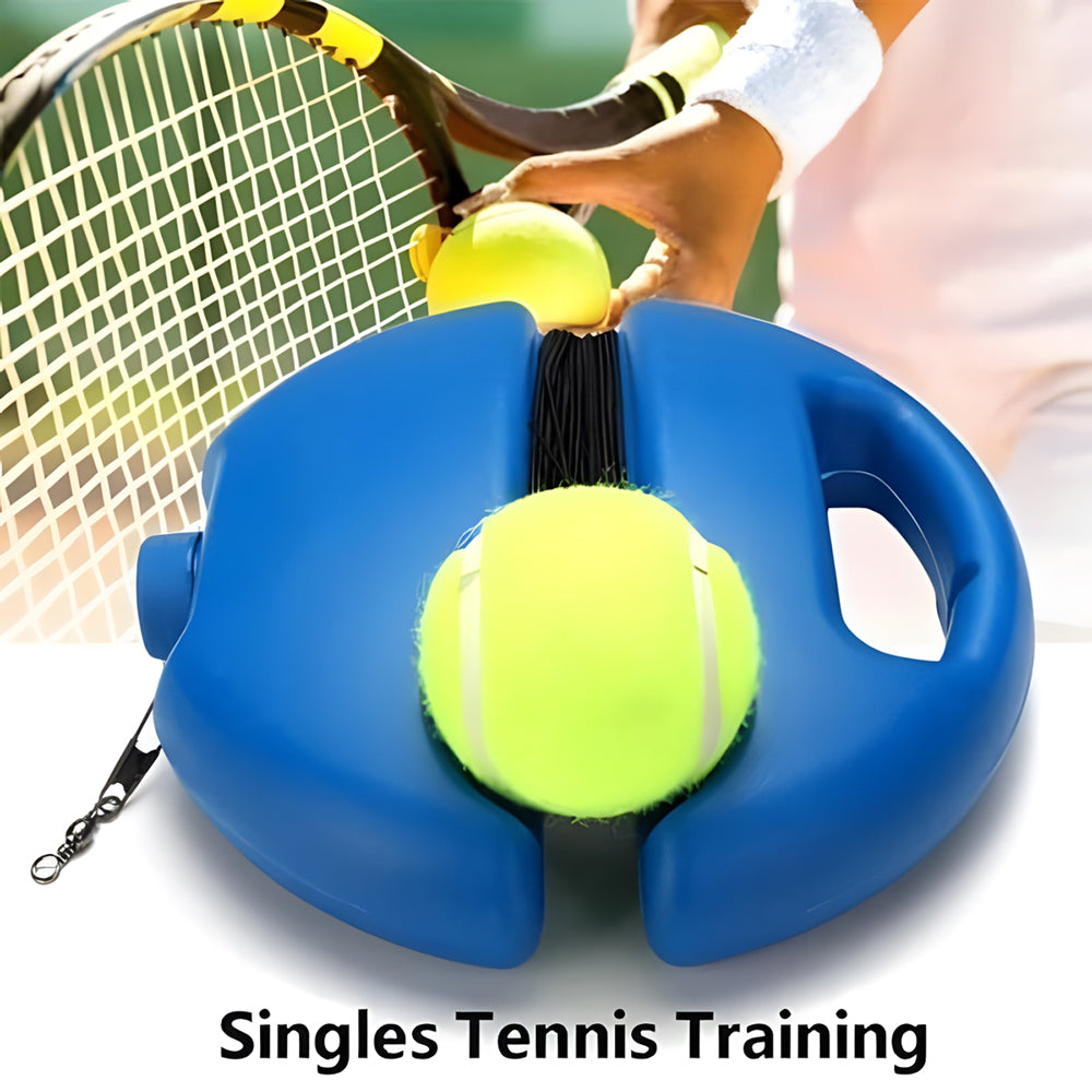 AcePulse svingtræner med tennisbold set fra siden. Effektivt udstyr til solotræning og teknikforbedring.