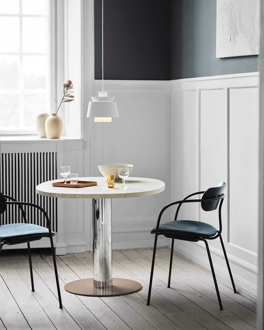 Stilfuld TERJE belysning, reflekterende loftslampe til elegant hjemmeindretning.
