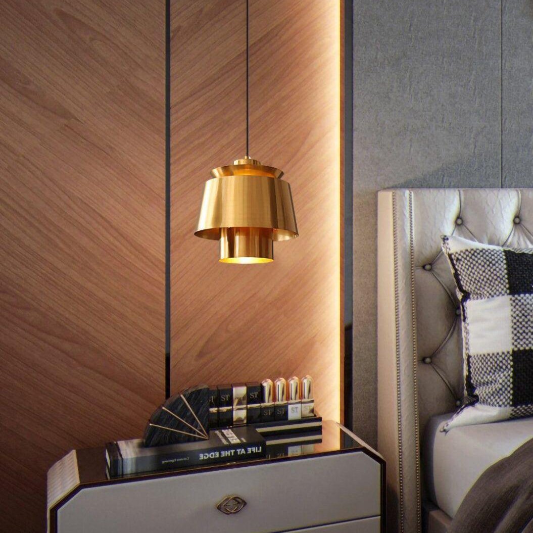 Dekorativ TERJE designlampe i metal, moderne belysning til indretning.