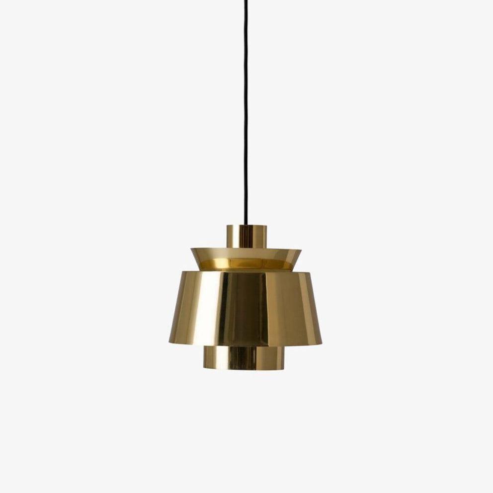 Stilren TERJE loftslampe i metal, smuk belysning til din stue.